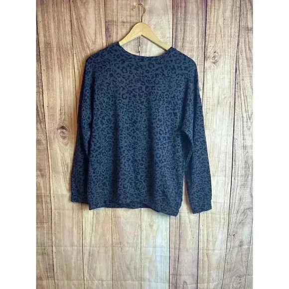 Athleta Black Gray Leopard Print Lycra Spandex Sweatshirt  Size M - Picture 2 of 7